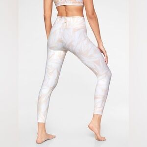 Athleta High Rise Swirl Chaturanga™ 7/8 Tight Size XS